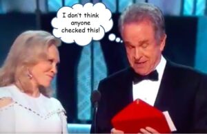 Oscars-error-faye-dunaway-warren-beatty-moonlinght-la-la-land
